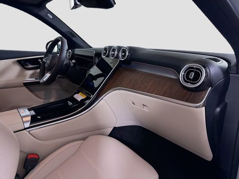 New 2026 Mercedes-Benz GLC 300 4MATIC image 32