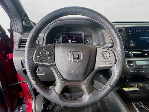 Used 2023 Honda Passport TrailSport image 15