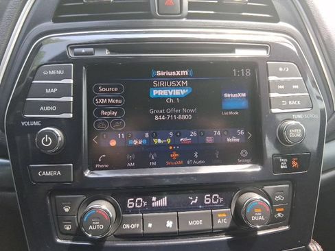 Used 2019 Nissan Maxima SR w/ Premium Package FWD image 20