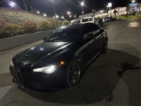 Used 2019 Alfa Romeo Giulia Ti Sport w/ Quick Order Package 22U Sport image 2