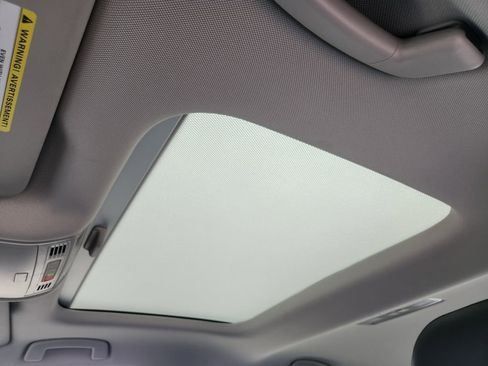 New 2026 Volkswagen Jetta SE FWD image 15