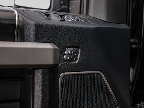 Used 2019 Ford F150 Raptor w/ Equipment Group 802A Luxury AWD/4WD image 88