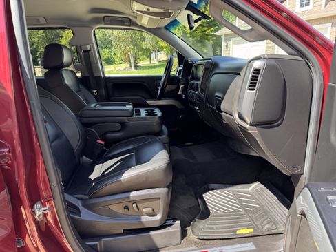 Used 2015 Chevrolet Silverado 1500 LTZ Z71 AWD/4WD image 17