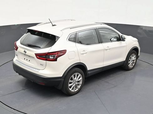 Used 2021 Nissan Rogue Sport SV FWD image 15