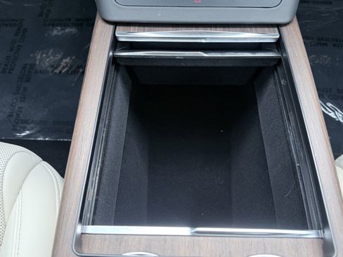 Used 2023 Tesla Model S AWD/4WD image 57