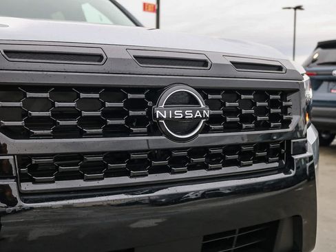 New 2026 Nissan Frontier SV w/ SV Convenience Package RWD image 5