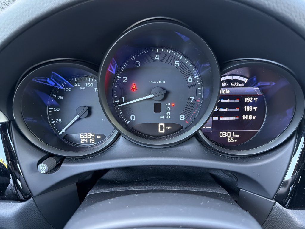 Certified 2026 Porsche Macan AWD/4WD image 22