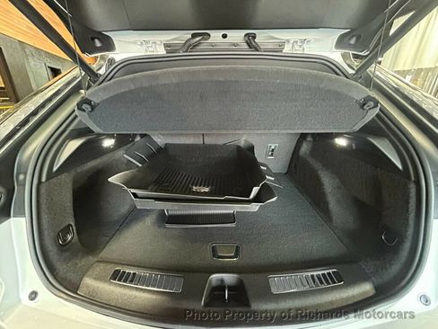 Used 2025 Cadillac XT4 Sport AWD/4WD image 19