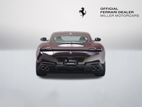 Certified 2023 Ferrari Roma image 7