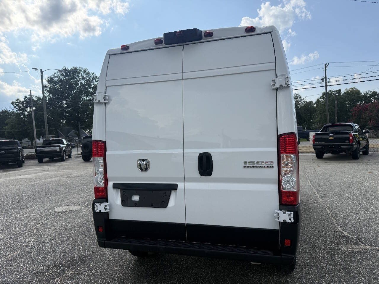 Used 2023 RAM ProMaster 1500 FWD image 21