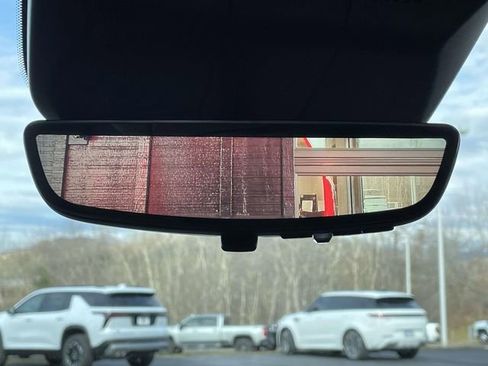 Used 2025 Cadillac Escalade Sport Platinum w/ LPO, Floor Liner Package image 29