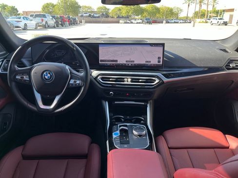 Used 2024 BMW i4 eDrive35 w/ Premium Package RWD image 11