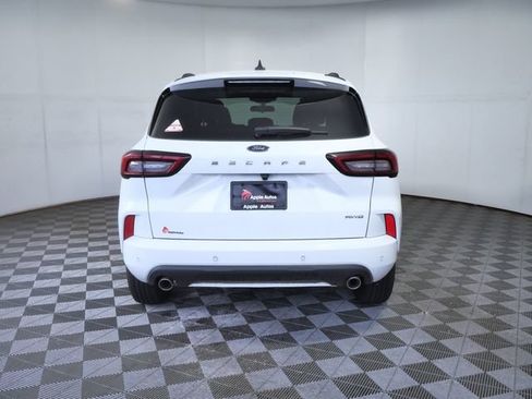 Certified 2023 Ford Escape ST-Line w/ Tech Pack #1 AWD/4WD image 7