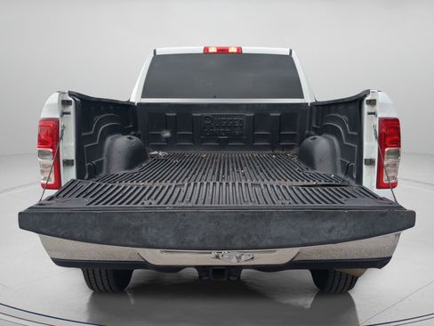 Used 2024 RAM 2500 Big Horn image 38
