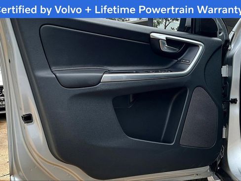 Used 2016 Volvo XC60 T5 Platinum w/ Climate Package image 22