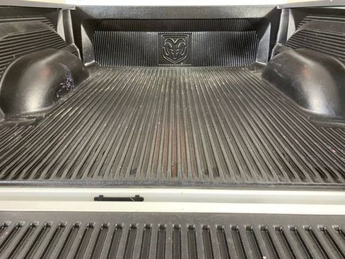 Used 2019 RAM 1500 Express w/ Wheel & Sound Group AWD/4WD image 9