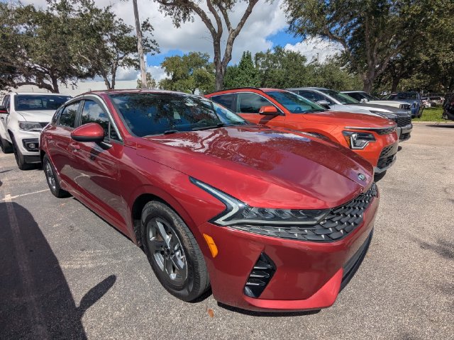 Used 2021 Kia K5 LXS FWD image 3