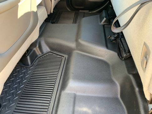 Used 2015 Chevrolet Silverado 3500 W/T image 22