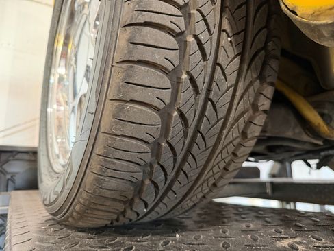 Used 1993 Ford Mustang LX image 84