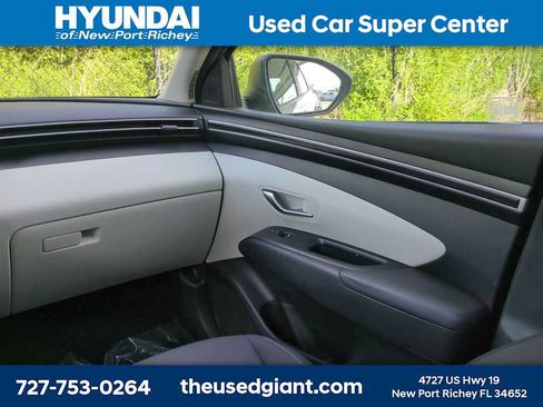 Certified 2022 Hyundai Tucson SE FWD image 17