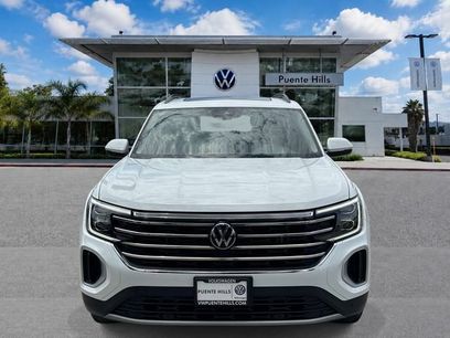 Used 2025 Volkswagen Atlas SE