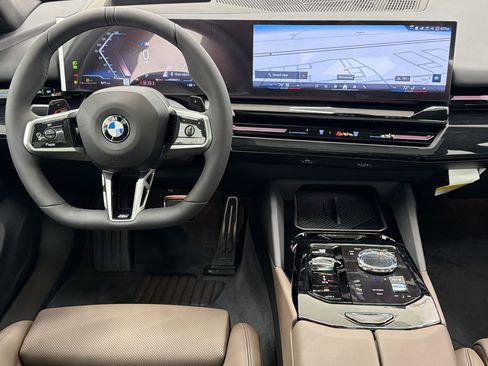 New 2026 BMW 530i RWD image 23