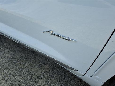 New 2026 Buick Enclave Avenir w/ Super Cruise Package image 10