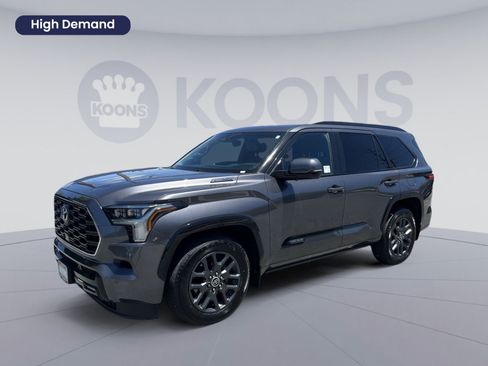 Used 2023 Toyota Sequoia Platinum AWD/4WD image 1