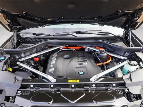New 2026 BMW X5 xDrive50e w/ M Sport Package image 26