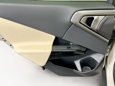 New 2026 BMW X3 xDrive30 w/ Premium Package image 25