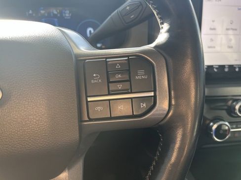 Used 2024 Ford F250 Lariat w/ Chrome Package image 18