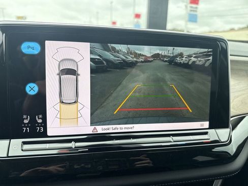 New 2026 Volkswagen Atlas SE image 14