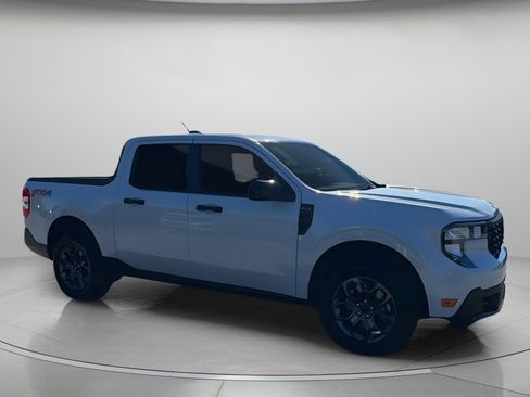 New 2025 Ford Maverick XLT w/ XLT Luxury Package AWD/4WD image 39