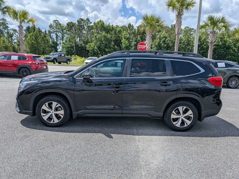 Certified 2023 Subaru Ascent Premium w/ Convenience Package AWD/4WD image 7