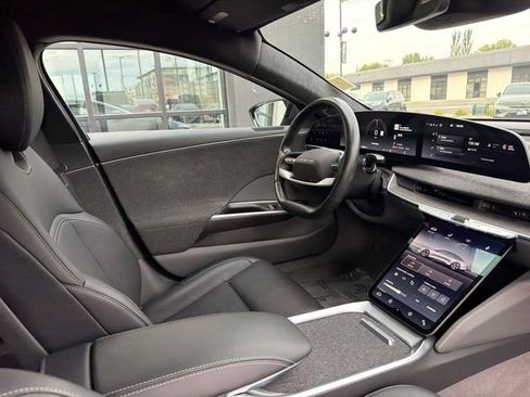 Used 2023 Lucid Air Pure AWD/4WD image 12