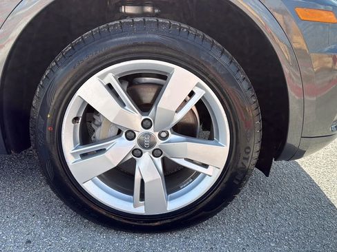 Used 2018 Audi Q5 2.0T Premium Plus w/ Premium Plus Package image 29