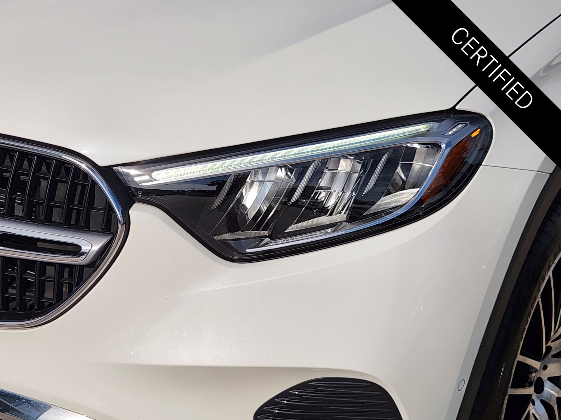 Certified 2024 Mercedes-Benz GLC 300 4MATIC image 11