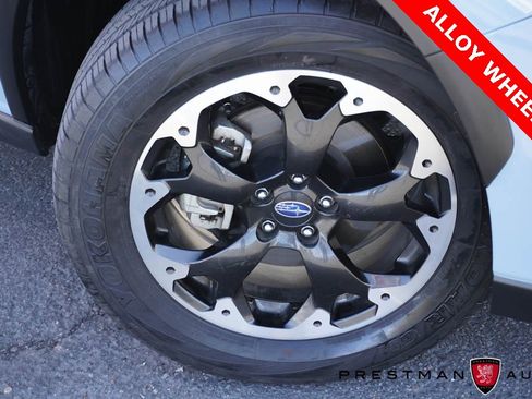 Used 2022 Subaru Crosstrek 2.0i image 8