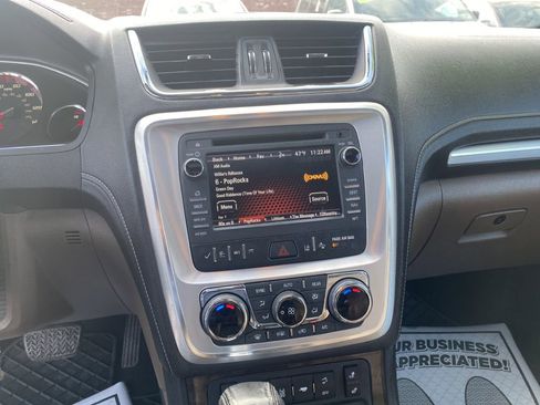 Used 2016 GMC Acadia SLT w/ Premium Edition image 13