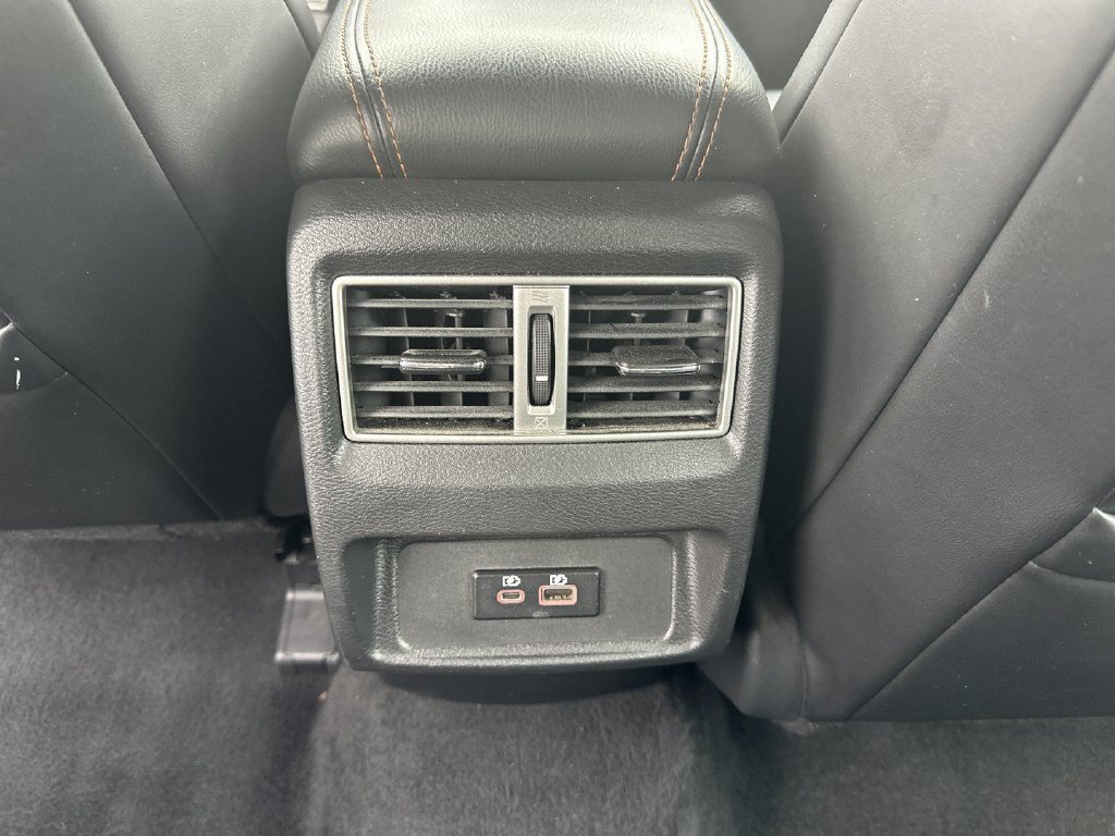 Used 2023 Nissan Maxima SR w/ Sport Mat Group FWD image 20