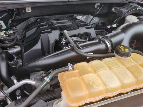 Used 2018 Ford F150 XLT w/ Equipment Group 302A Luxury image 37