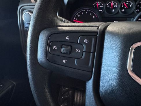 Certified 2023 GMC Sierra 1500 Pro w/ Convenience Package image 15