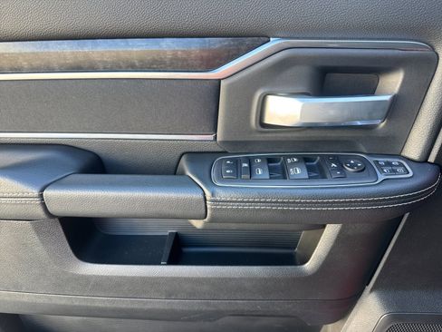 Used 2024 RAM 2500 Big Horn w/ Bed Utility Group image 11