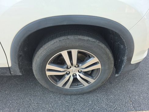 Used 2017 Honda Pilot EX-L image 9