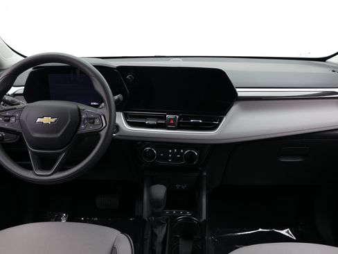 Used 2026 Chevrolet TrailBlazer LT FWD image 30