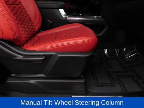 Used 2024 Chevrolet Silverado 2500 LT w/ Convenience Package image 27