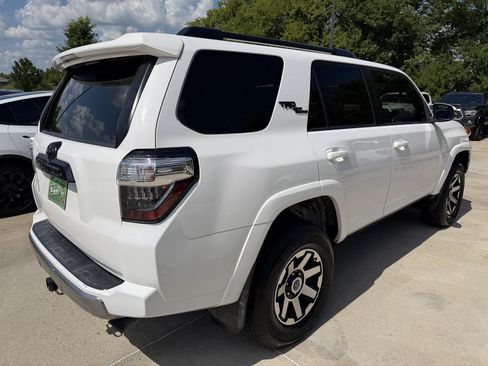 Used 2019 Toyota 4Runner TRD Off-Road Premium AWD/4WD image 5
