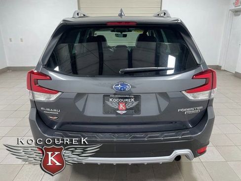 Used 2023 Subaru Forester Touring w/ Popular Package #3 AWD/4WD image 5