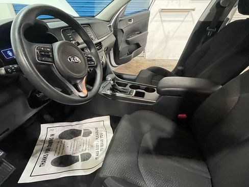 Used 2016 Kia Optima LX w/ LX Convenience Package FWD image 10