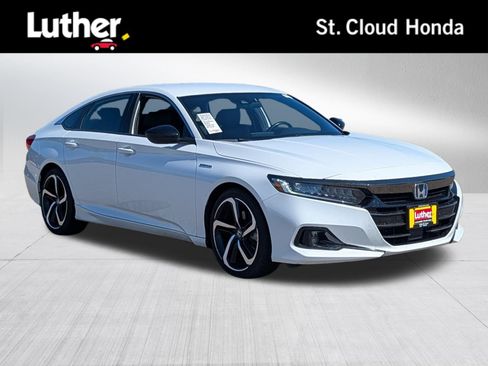 Used 2022 Honda Accord Sport image 1